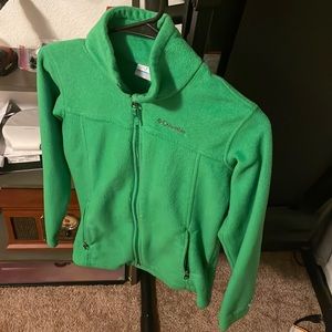 Green fleece size medium